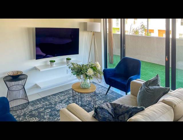 2 BEDROOM APARTMENT FOR SALE IN ZONNEBLOEM